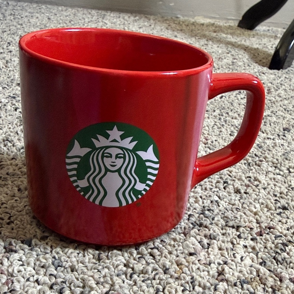 Starbucks 2022 Red Ceramic Mug with Green Siren Logo 11 oz